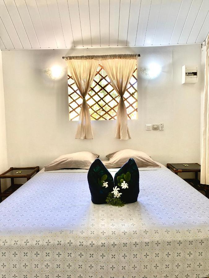 Poe Guesthouse Rangiroa Esterno foto